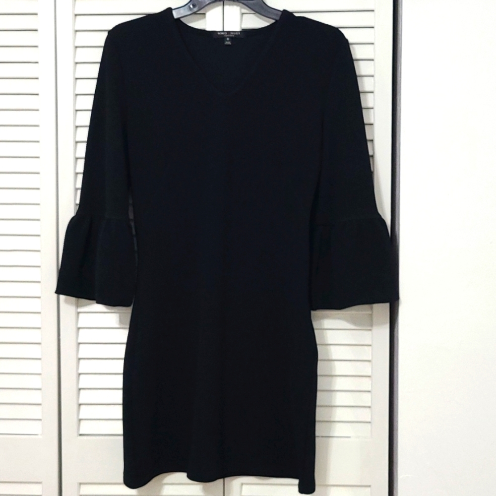 Romeo Juliet Couture Bodycon Midi Black VNeck Side Zip Flared Bell 3/4 Sleeve